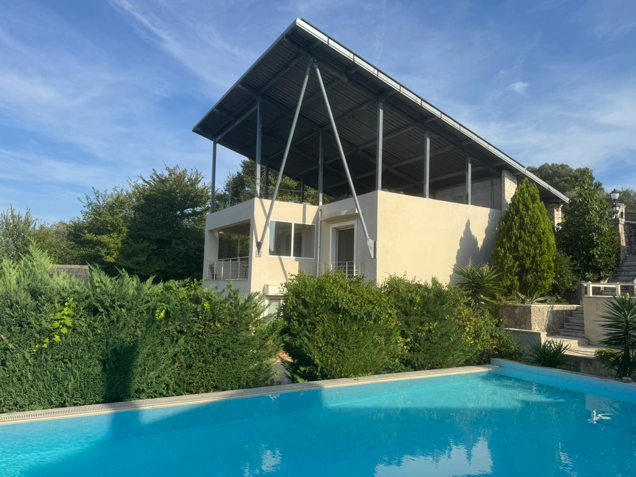 Elmar Villa Second Floor - Photo 2